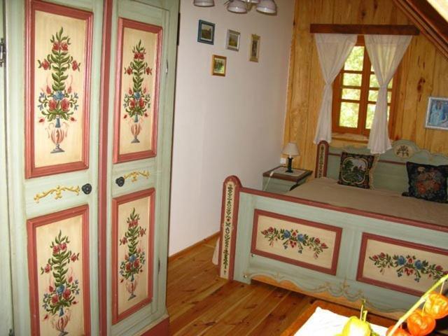 Multidezo Porta - Nepi Muemlek Hazak Az Orsegben Apartment Szalafo
