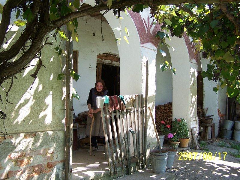 Multidezo Porta - Nepi Muemlek Hazak Az Orsegben Szalafo
